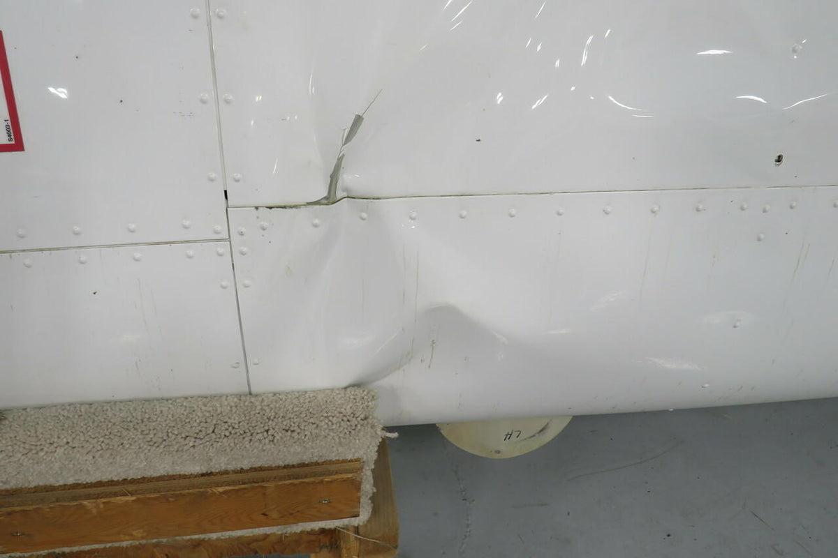 Cessna 0922200-3 Cessna 162 LH Wing Assembly