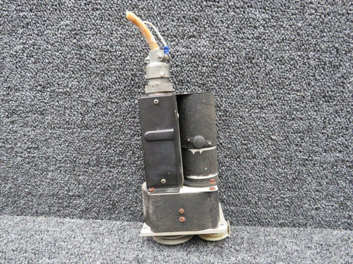 Motorola 1008-05 USE 3C098-0 Motorola Servo Flight Control 14/28V