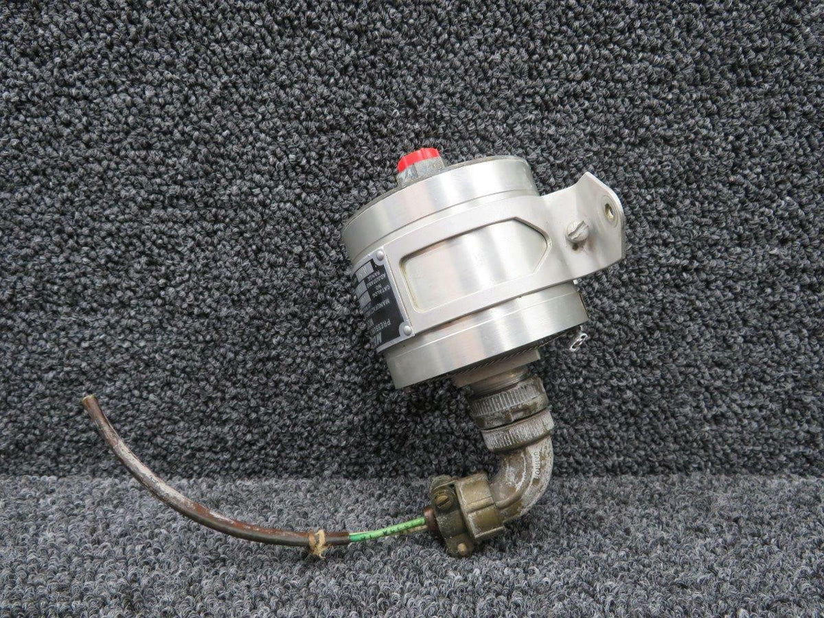 Meletron 410B-15L-389 Meletron Pressure Actuated Switch 28V, 5A