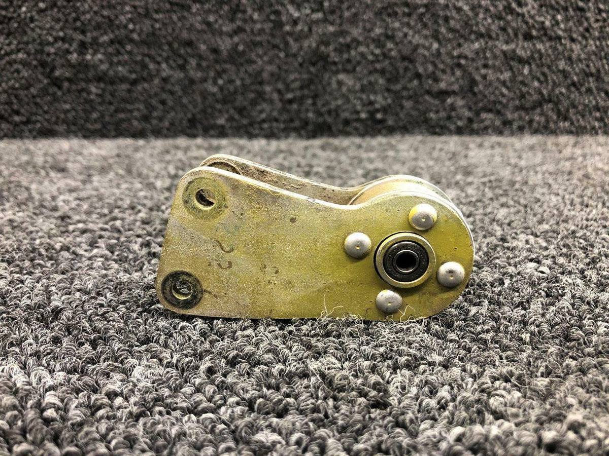 Mooney 913032 Old P/N 7222 Mooney M20B Rudder Bellcrank Assembly