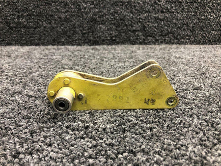 Mooney 913031 / 913031-000 Old P/N 7221 Mooney M20B Elevator Bellcrank Bracket