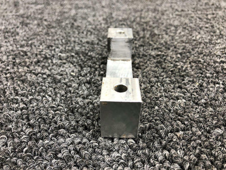 Mooney 8270 USE 840006-000 Mooney M20B Step Bearing Block