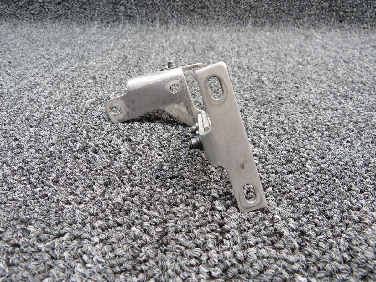 2213086-1 / 1250025-1 Cessna Cowl Flap Bracket RH W/ Retainer BAS Part Sales | Airplane Parts