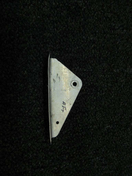 Cessna 2213060-1 Cessna TR182 Bracket LH AFT