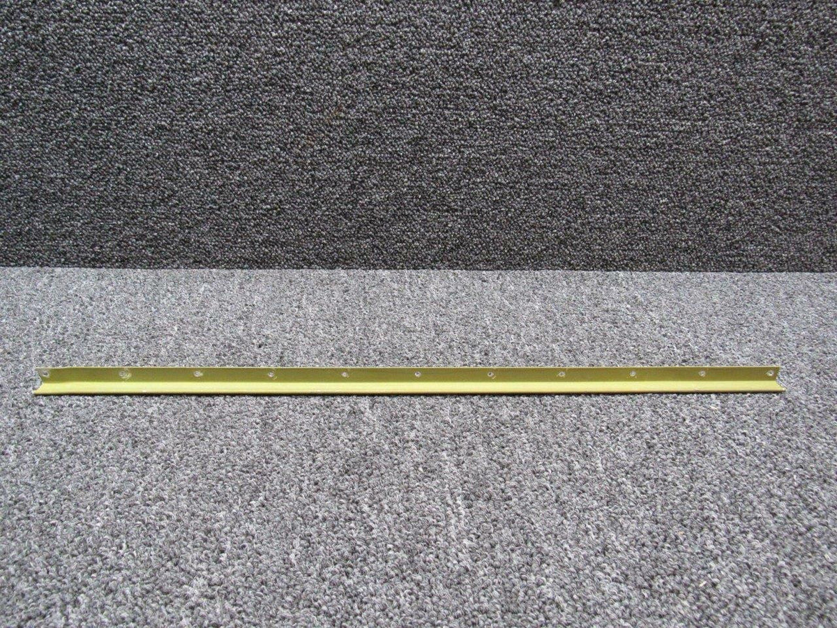 Cessna 0710023-2 Cessna A185F Angle RH Assembly