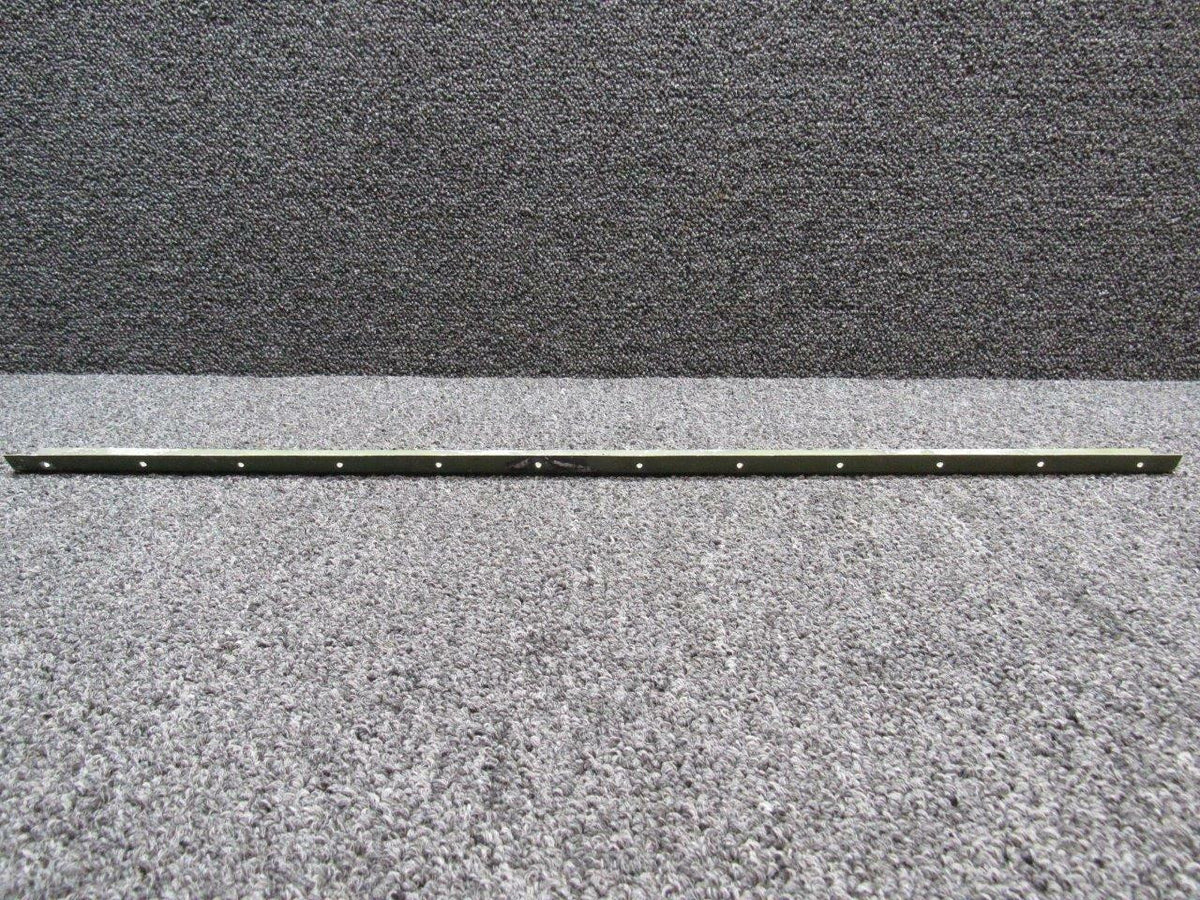 Cessna 0712660-6 Cessna A185F RH Angle Assembly Floor Support
