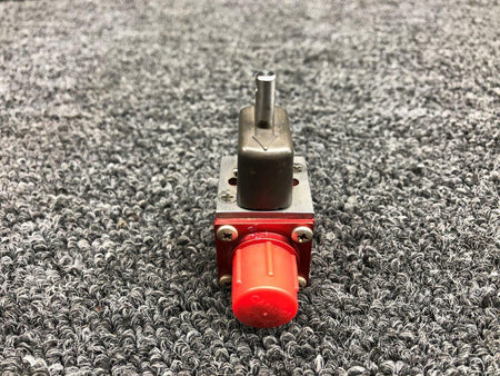 AVI C670-1 / C499-1 Robinson R44 AVI Fuel Selector Valve Assy W/ Knob