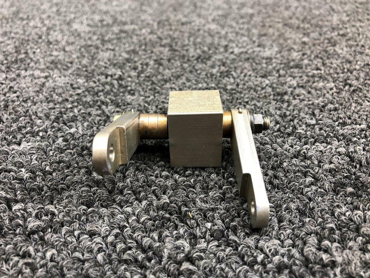 D756-4 Robinson R44 Throttle Control Bellcrank Assembly Aft BAS Part Sales | Airplane Parts