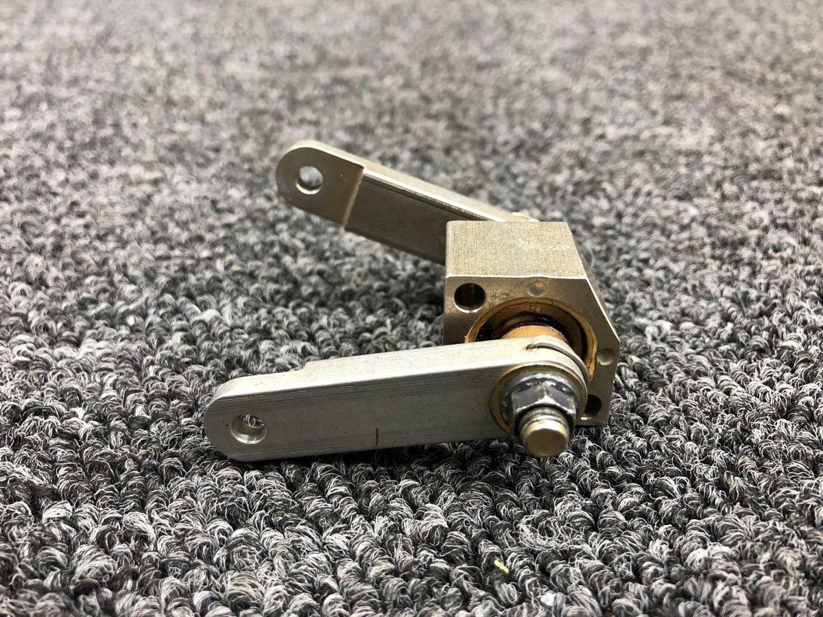 Robinson D756-4 Robinson R44 Throttle Control Bellcrank Assembly Aft