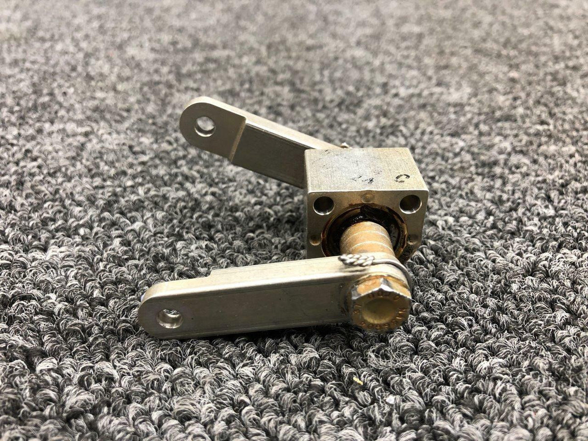 Robinson D756-4 Robinson R44 Throttle Control Bellcrank Assembly Aft