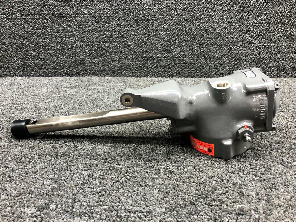 C021-1 Robinson R44 Tail Rotor Gearbox Assembly w Internal Gear BAS Part Sales | Airplane Parts