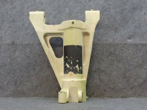 96-820016-653 Beechcraft Nose Gear Strut Housing