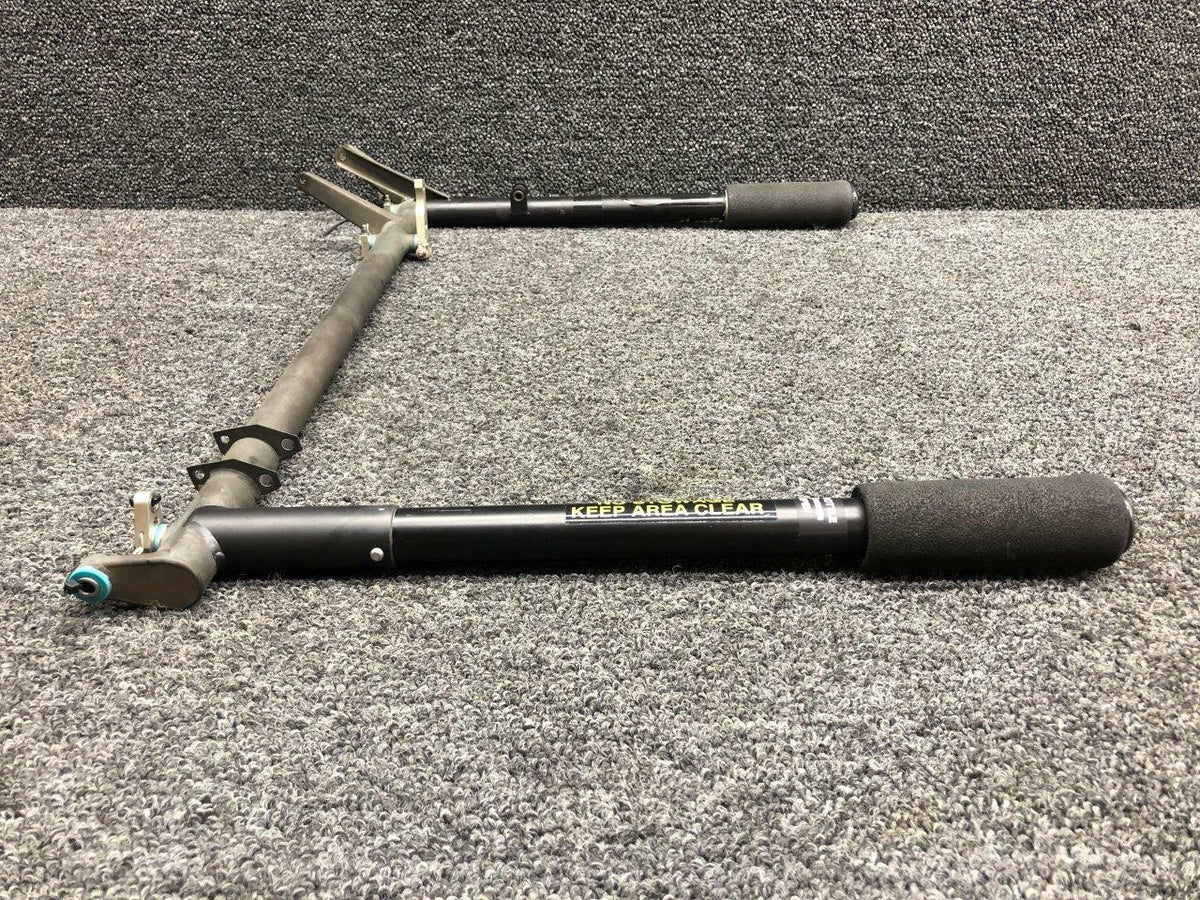 Robinson C758-1 and A601-1 Robinson R44 Collective Stick Assembly w Grips