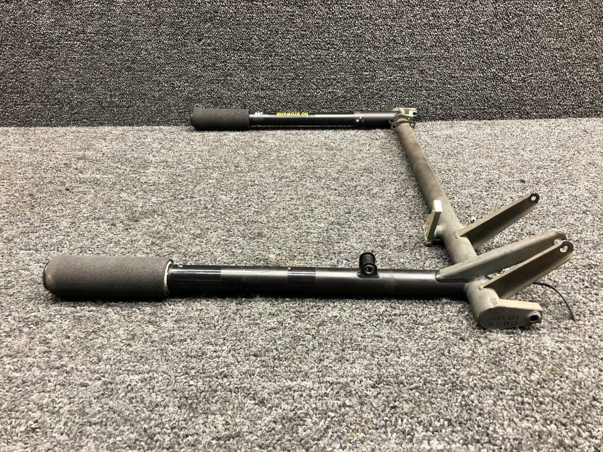 Robinson C758-1 and A601-1 Robinson R44 Collective Stick Assembly w Grips