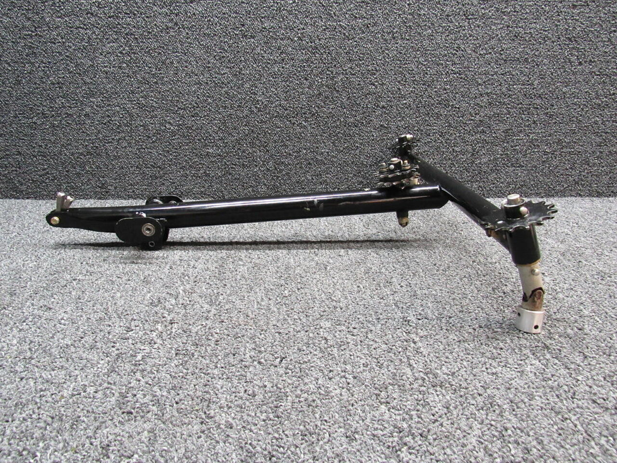 Piper 62703-033 Piper PA28-181 Tee Bar Assembly Control Column