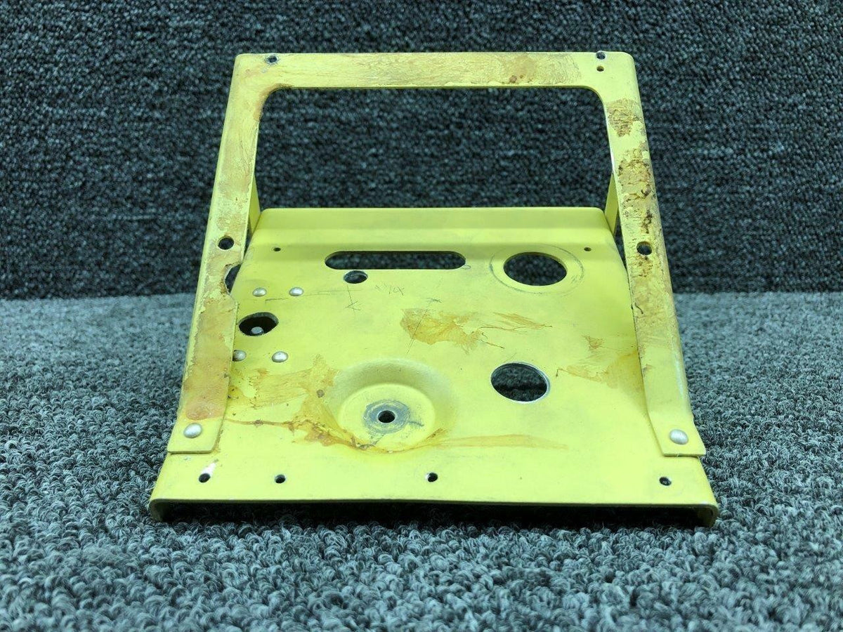 Cessna 0710644-1 / 0710641-1 Cessna A185F Bracket Oxygen Outlet Support