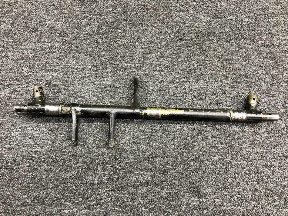 Cessna 0760032-4 Cessna A185F Rudder Bar Assembly RH Disengaging Pedals