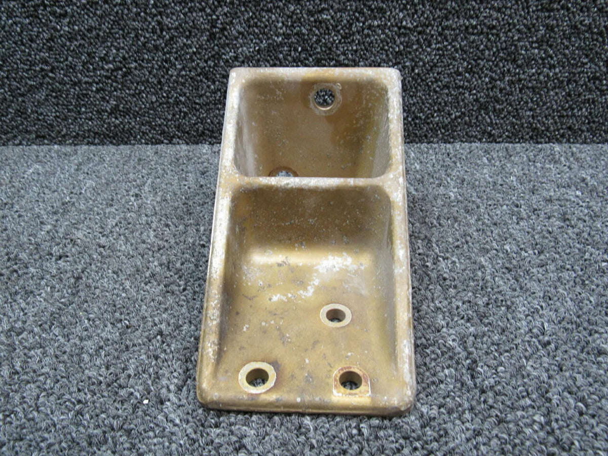 Grumman 5701064-1 Grumman AA-5A Bracket Main Landing Gear LH