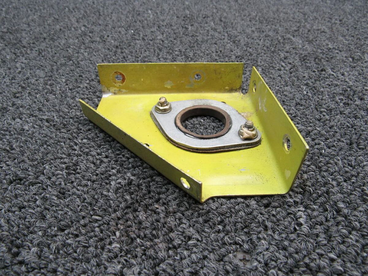 Grumman 5603075-1 Grumman AA-5A Aileron Horn Bracket LH