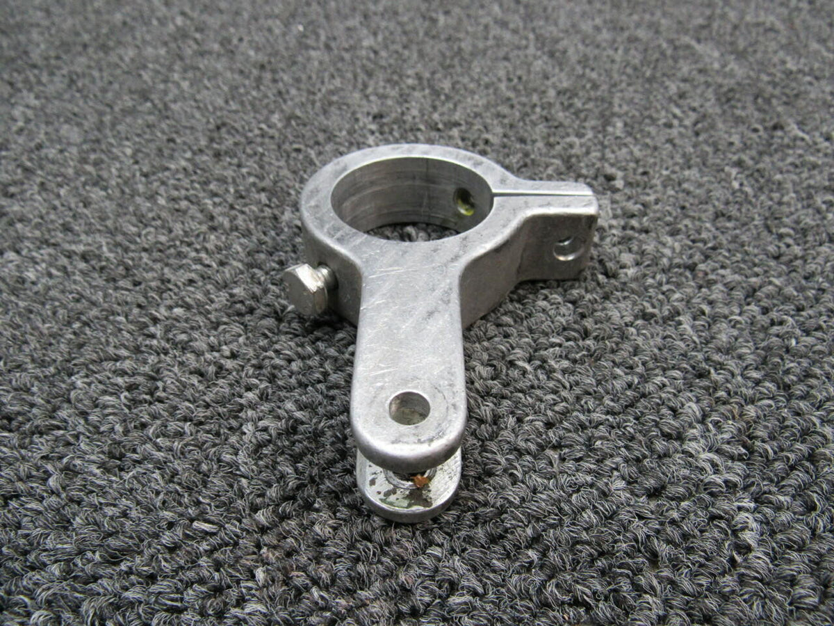 Grumman 5604005-1 Grumman AA-5A Flap Control Arm Assembly