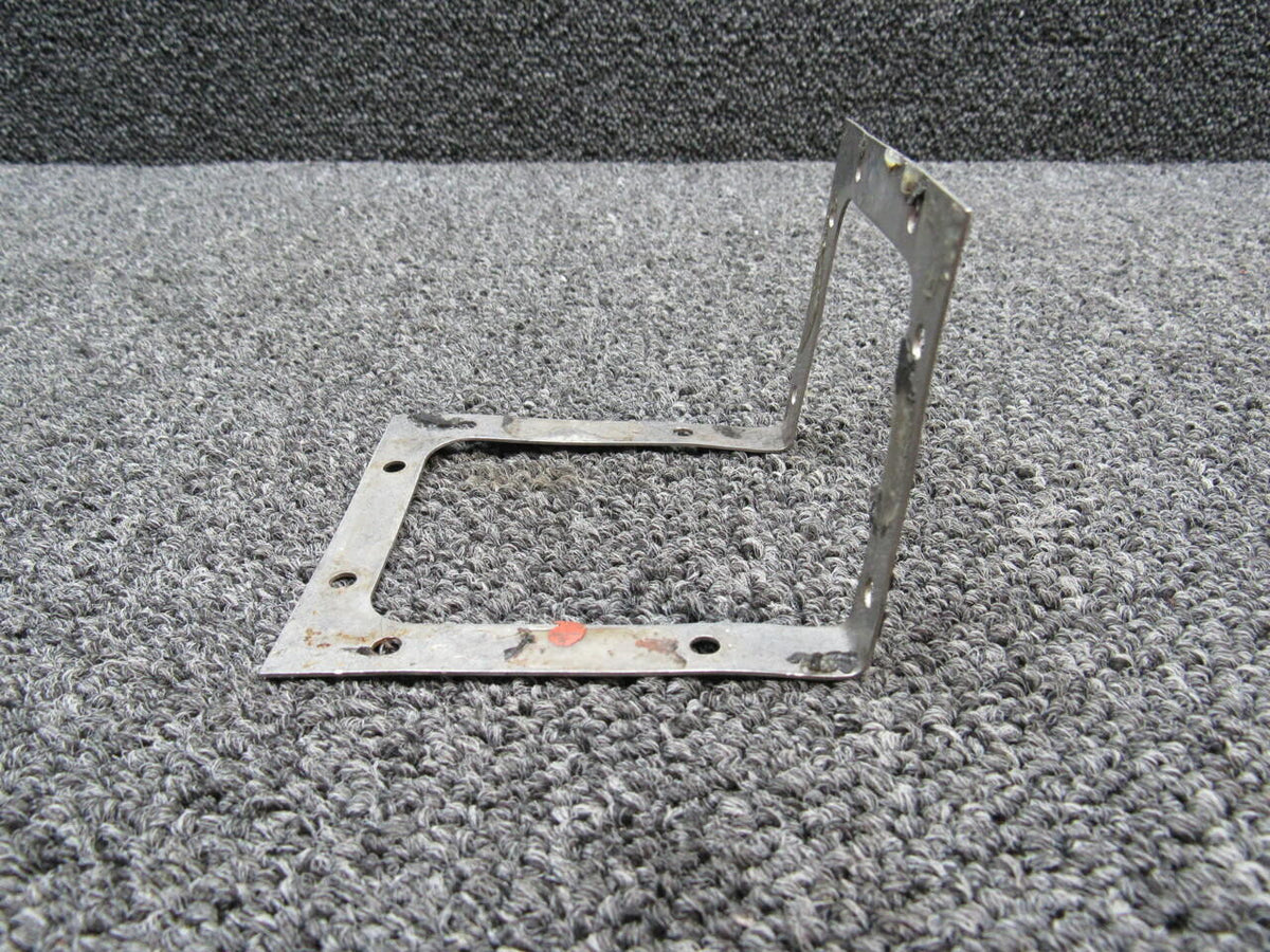 Grumman 701070-2 Grumman AA-5A Nose Gear Boot Retainer