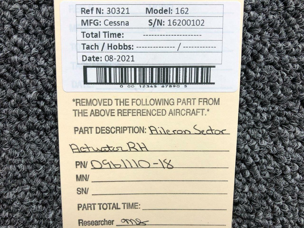 Cessna 0961110-18 Cessna 162 Aileron Sector Actuator RH