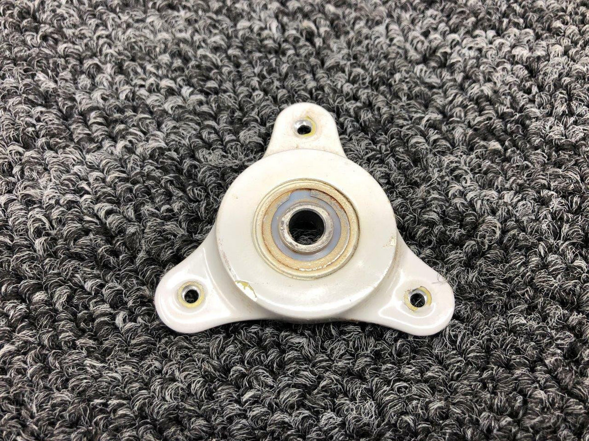 Cessna Cessna 162 Aileron Bearing Assembly LH / RH