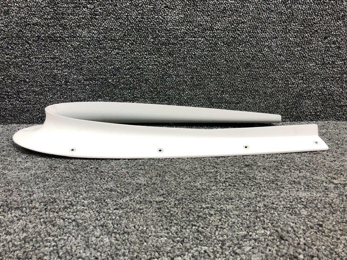 Cessna 9909006-6 Cessna 162 Horizontal Fairing RH