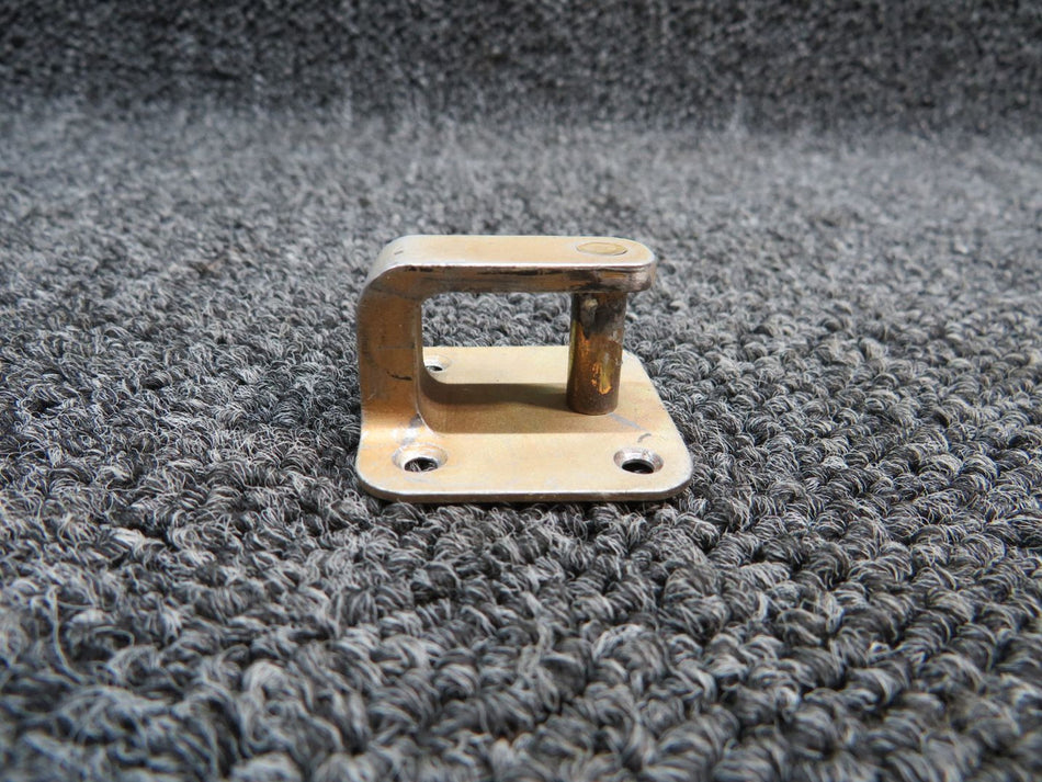 0911910-23 Cessna 162 Cabin Door Striker Assembly