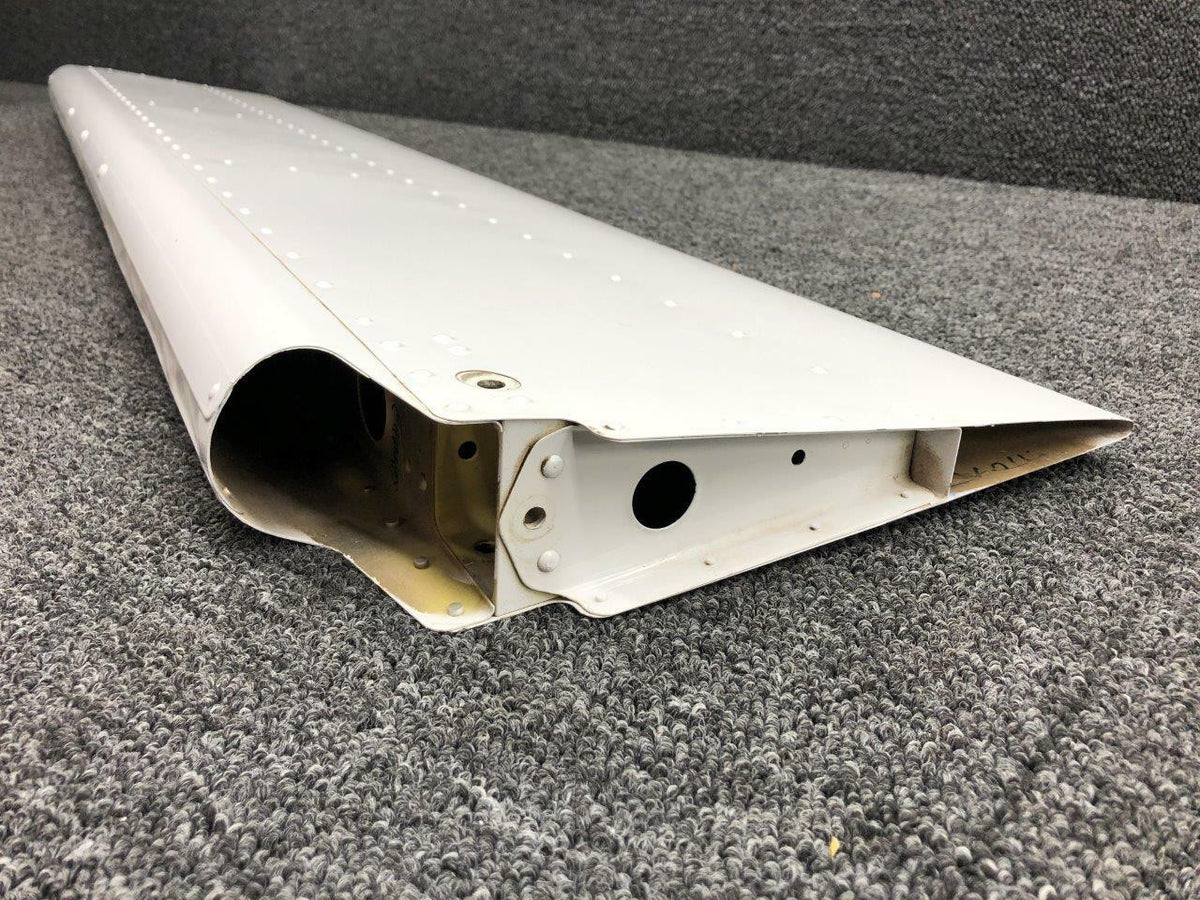 Cessna 0924100-3 Cessna 162 Aileron Assembly LH