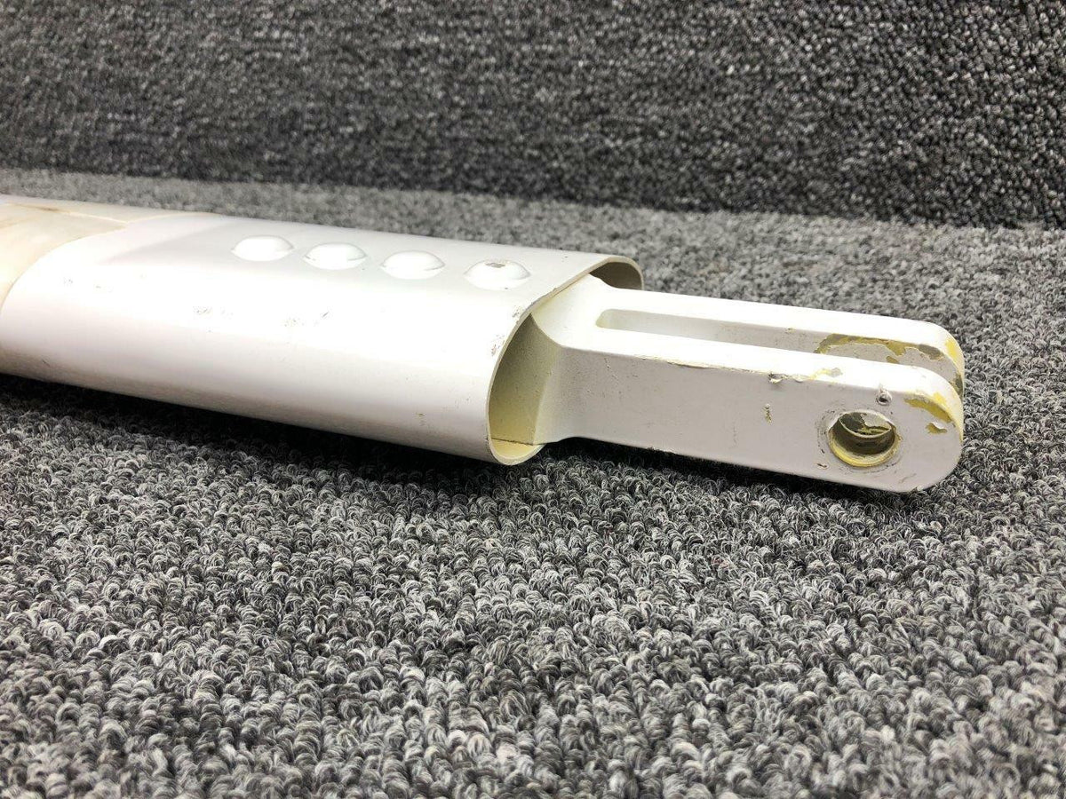 Cessna 0922705-2 Cessna 162 Wing Strut Assembly RH