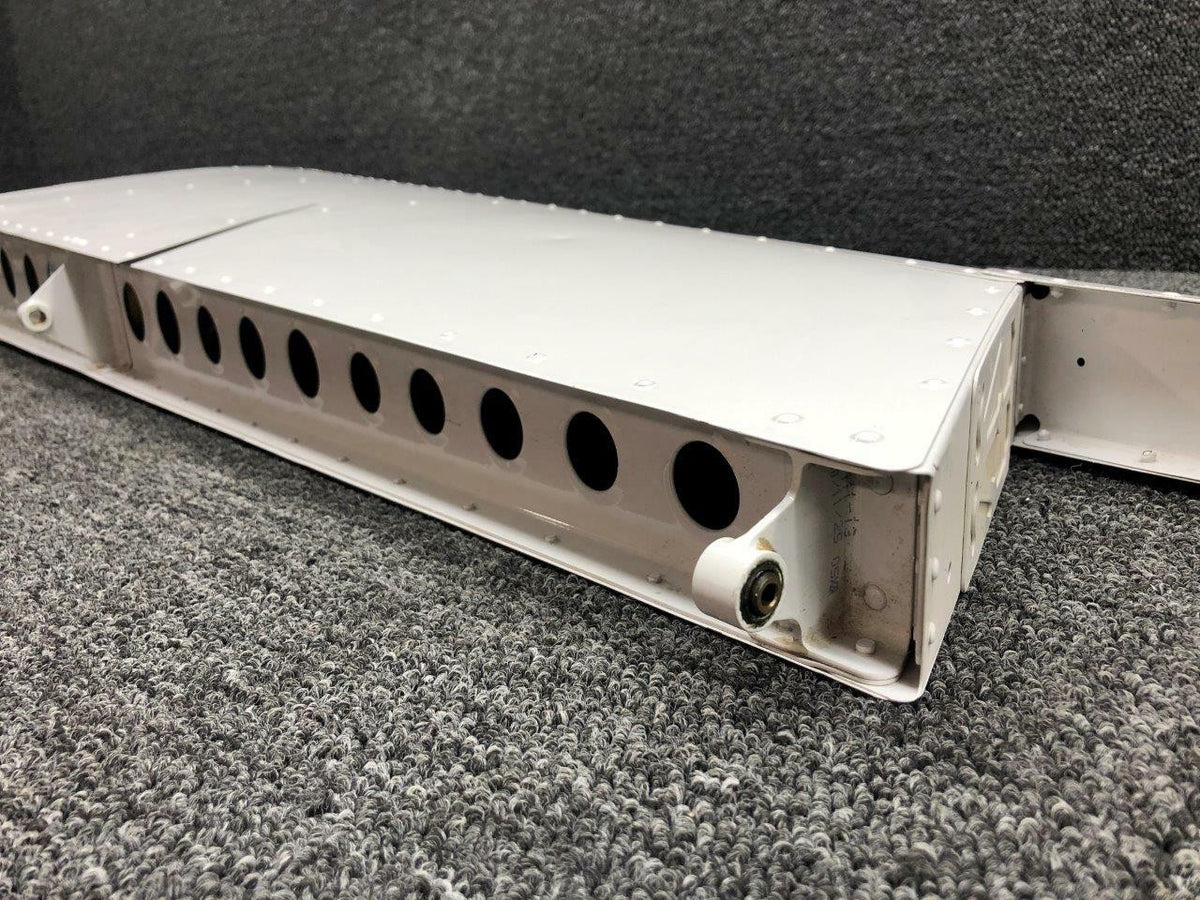 Cessna 0931100-3 Cessna 162 Vertical Fin Assembly
