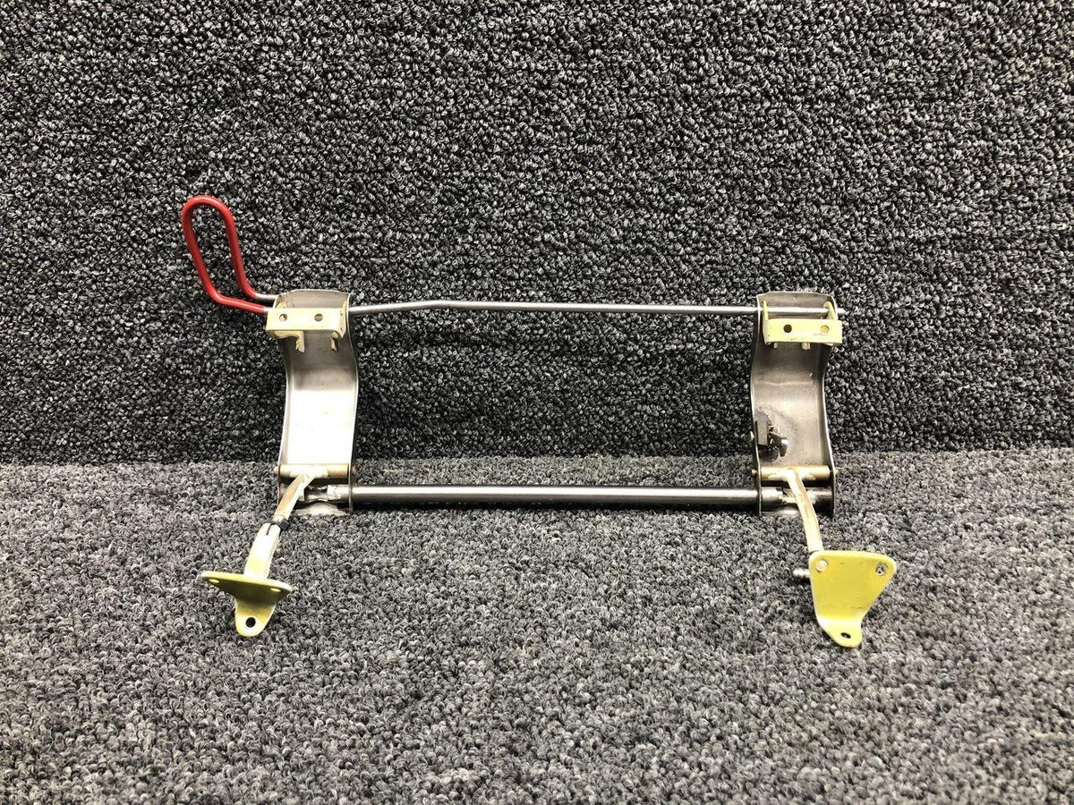 Beech 002-430055-2 Beech F33A Openable Window Latch Assembly RH