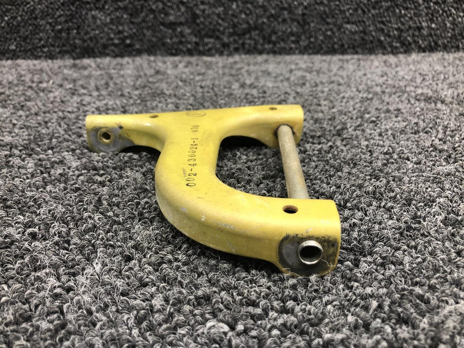 Beech 002-430024-1 Beech F33A Landing Gear Retract Actuator Idler Arm Assembly