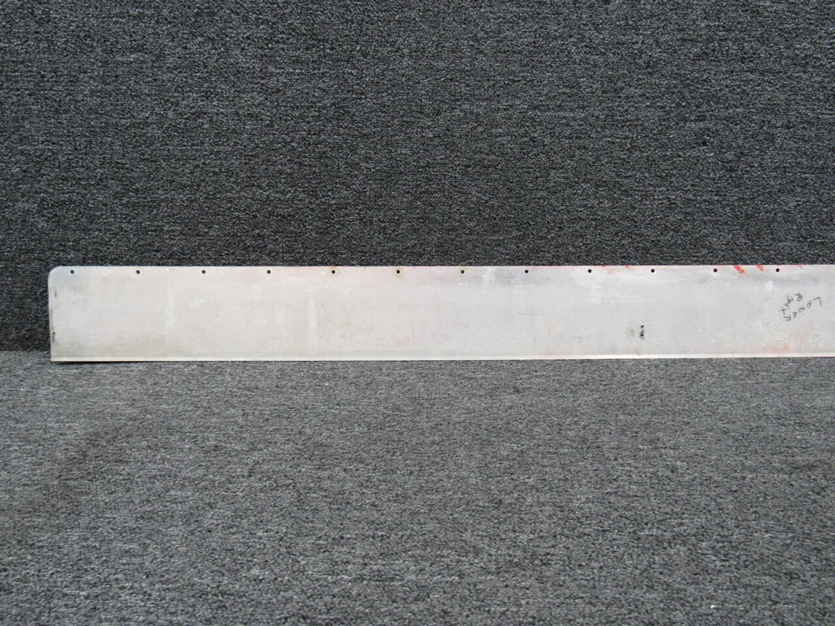 Bellanca 2-2007 Bellanca 8KCAB Cover Aileron Gap
