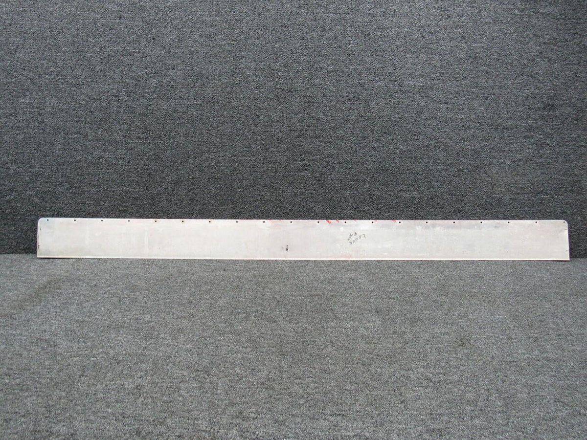 Bellanca 2-2007 Bellanca 8KCAB Cover Aileron Gap