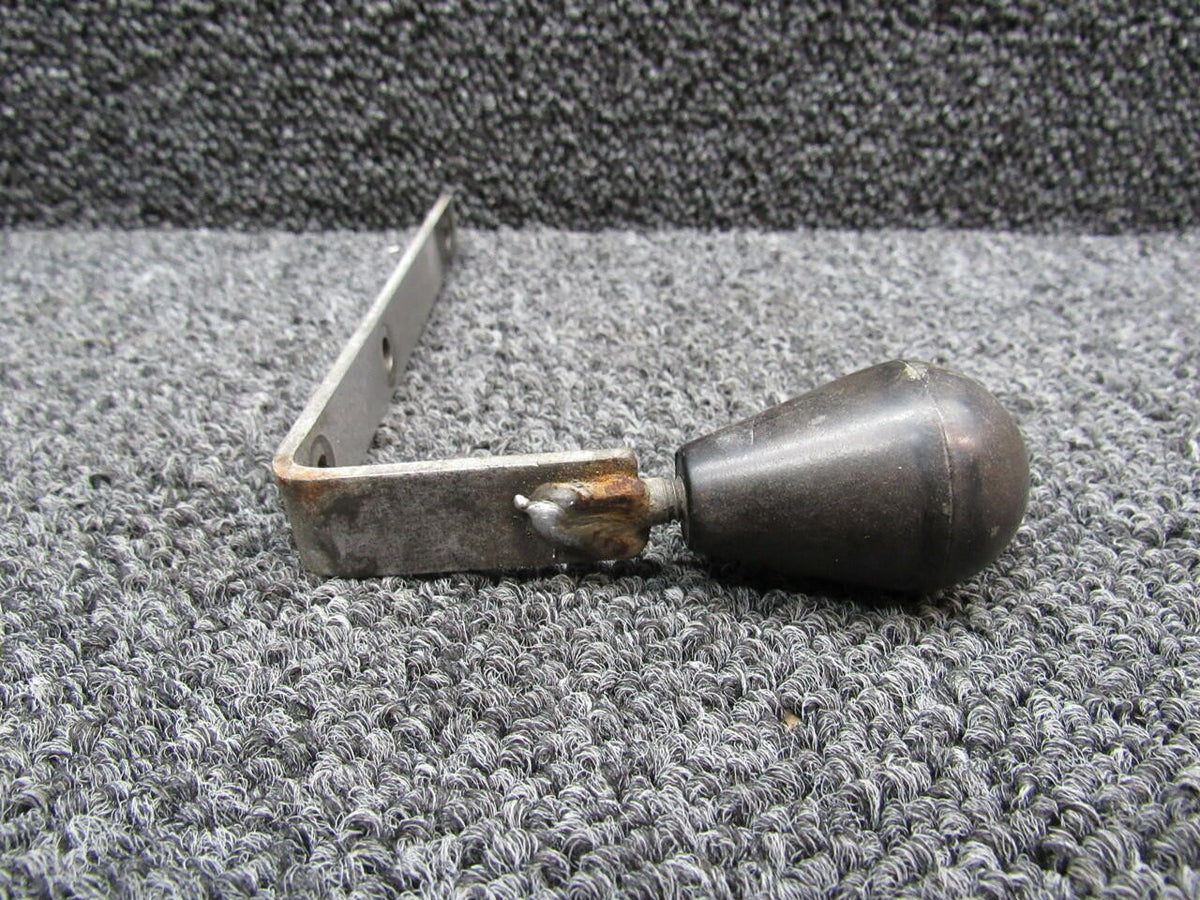 Bellanca 2-715-2 Bellanca 8KCAB Control Arm Throttle