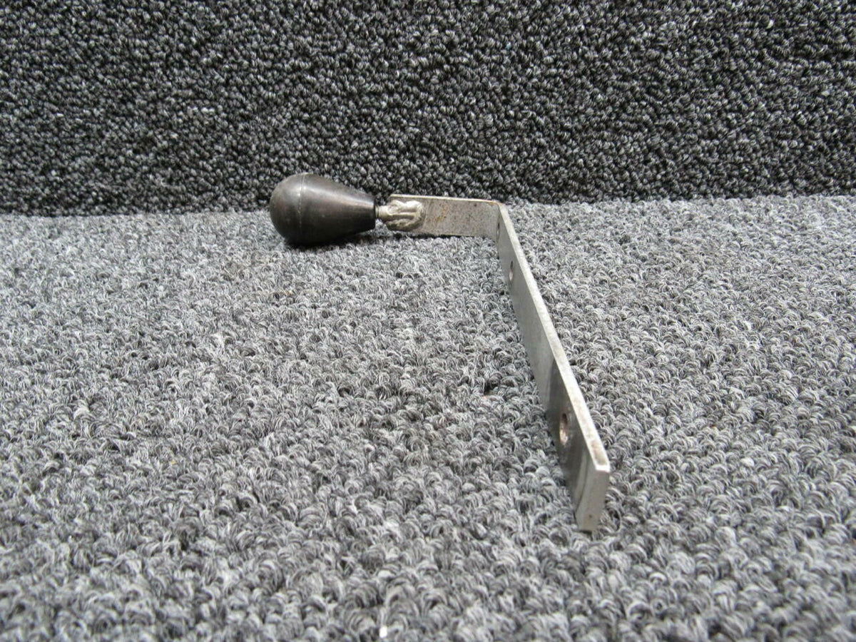 Bellanca 2-715-2 Bellanca 8KCAB Control Arm Throttle