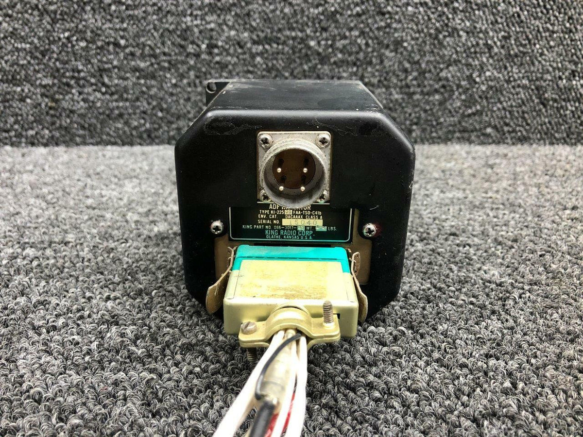 King Radio 066-3017-00 M/N KI-255 Cessna 401 King Radio ADF Indicator 28V