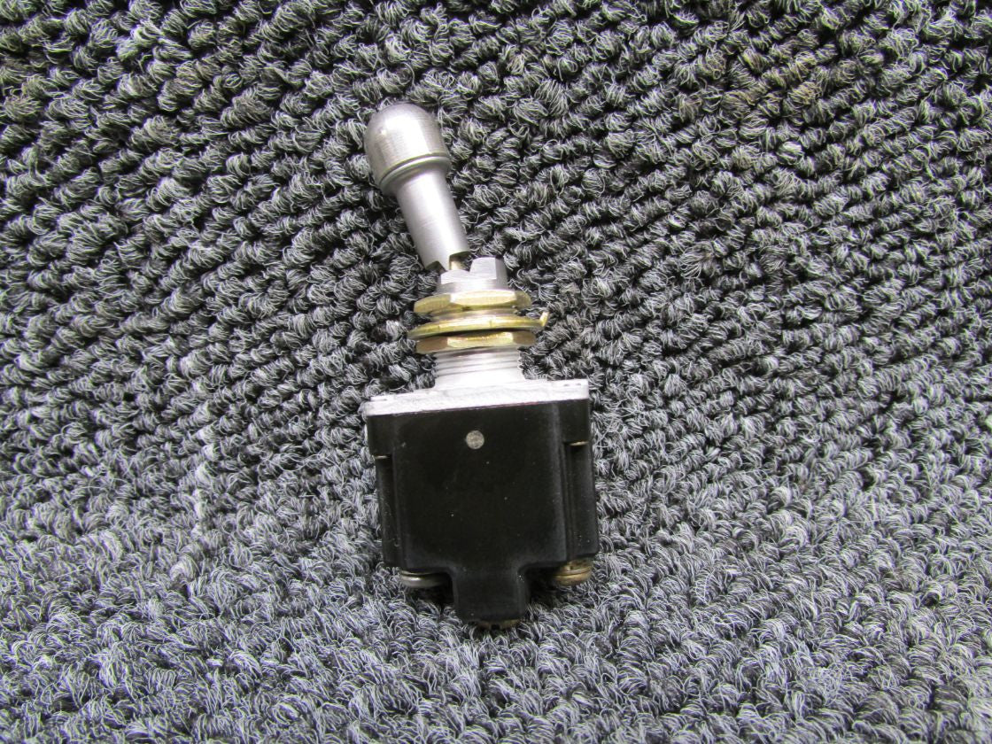 MS24658-21L (Alt: 1TL1-1L) Micro Switch Toggle Switch – BAS Part Sales