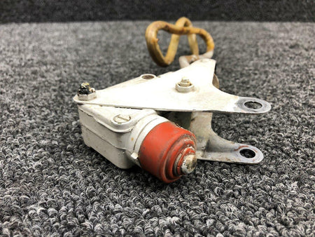 Cessna 2VB1 / 0872000-74 Cessna 401 Nose Gear Switch W/ Brackets Volts 28