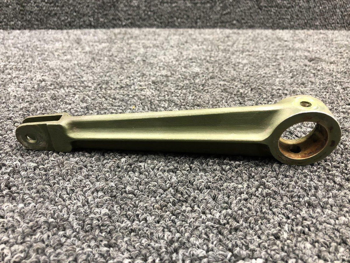 Cessna 5091502-1 Cessna 401 Elevator Torque Tube Arm