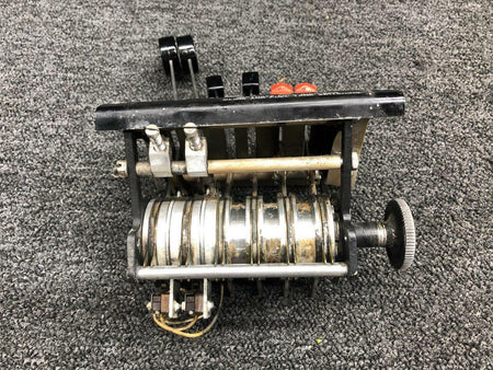 Cessna 5091504-4 Cessna 401 Engine Control Quadrant Assy W/ Placard