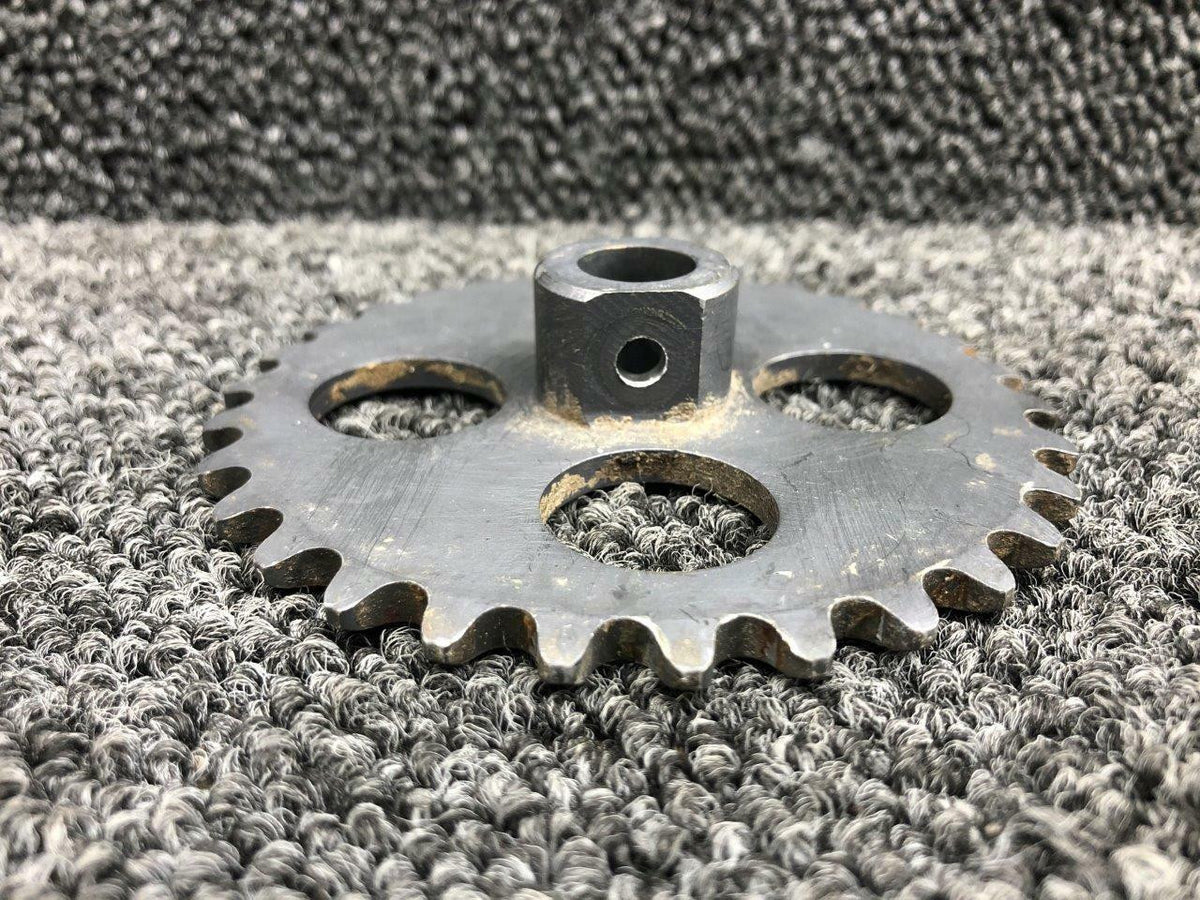 Cessna 5015037-1 Cessna 401 Control Yoke Sprocket LH / RH