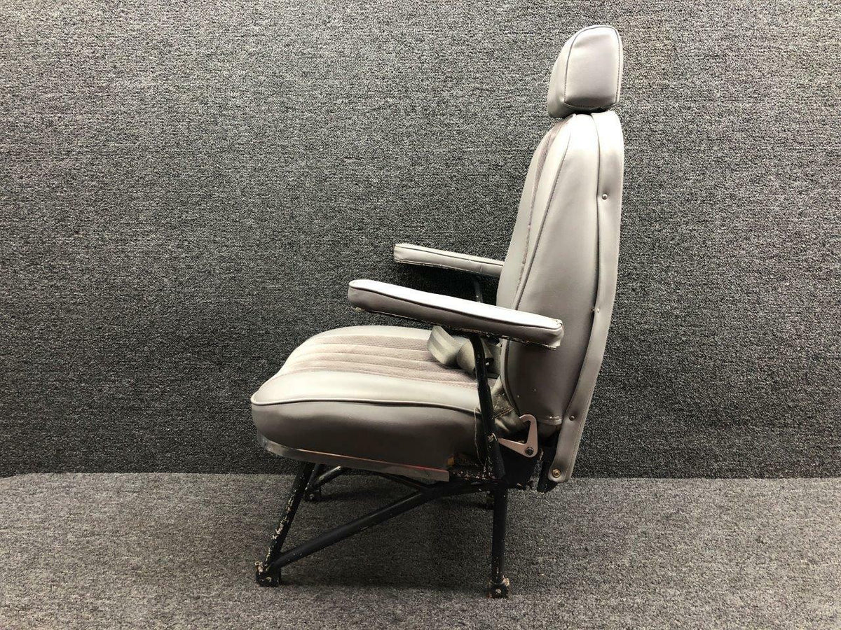 Cessna 5014000-7 Cessna 401 Passenger Seat Aft Facing LH W/ Armrest