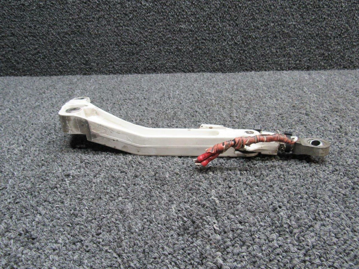 Cessna 5041001-2 Cessna 401B Bellcrank Assembly RH