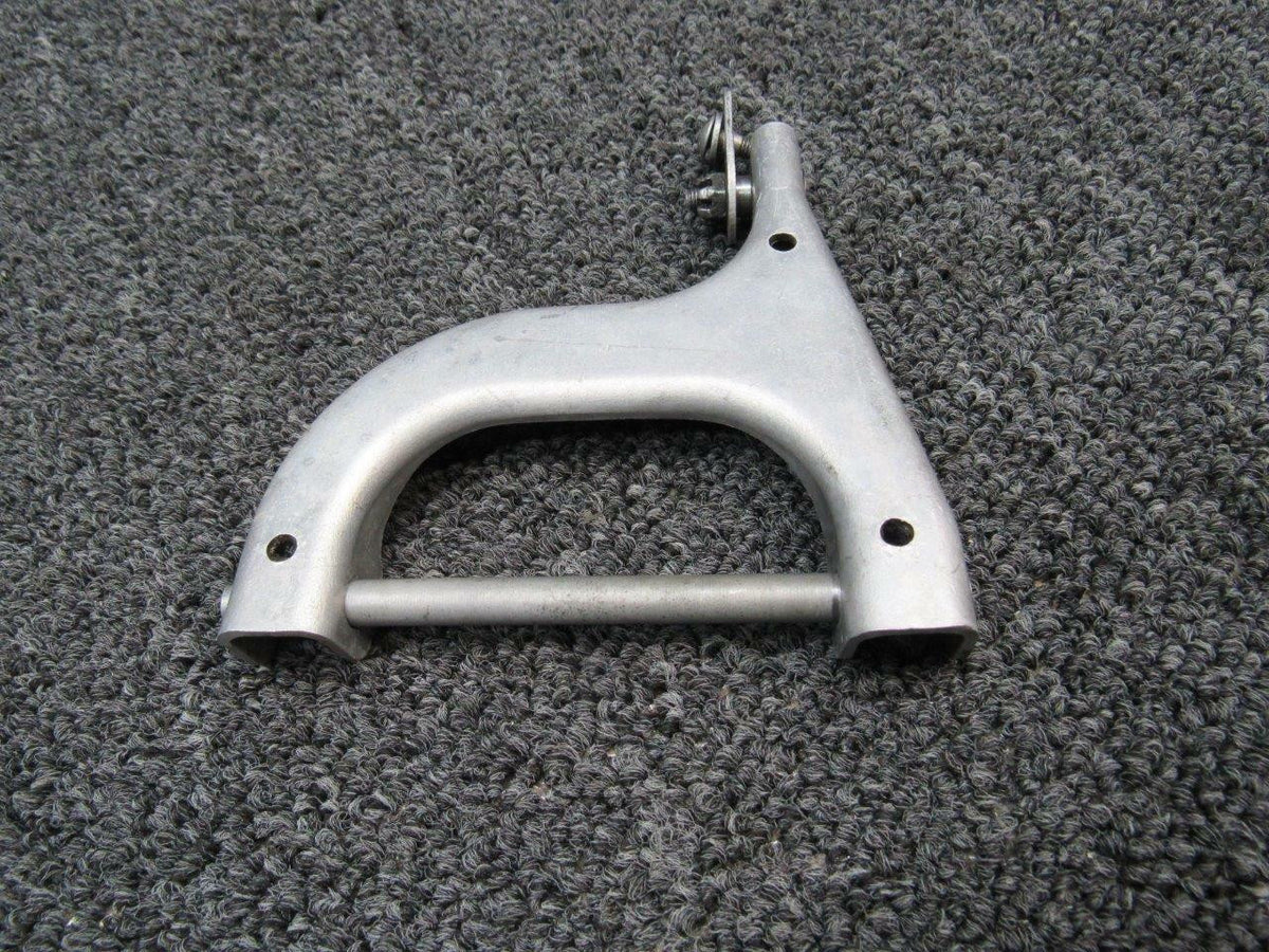 35-815118 Beechcraft Landing Gear Door Idler SA