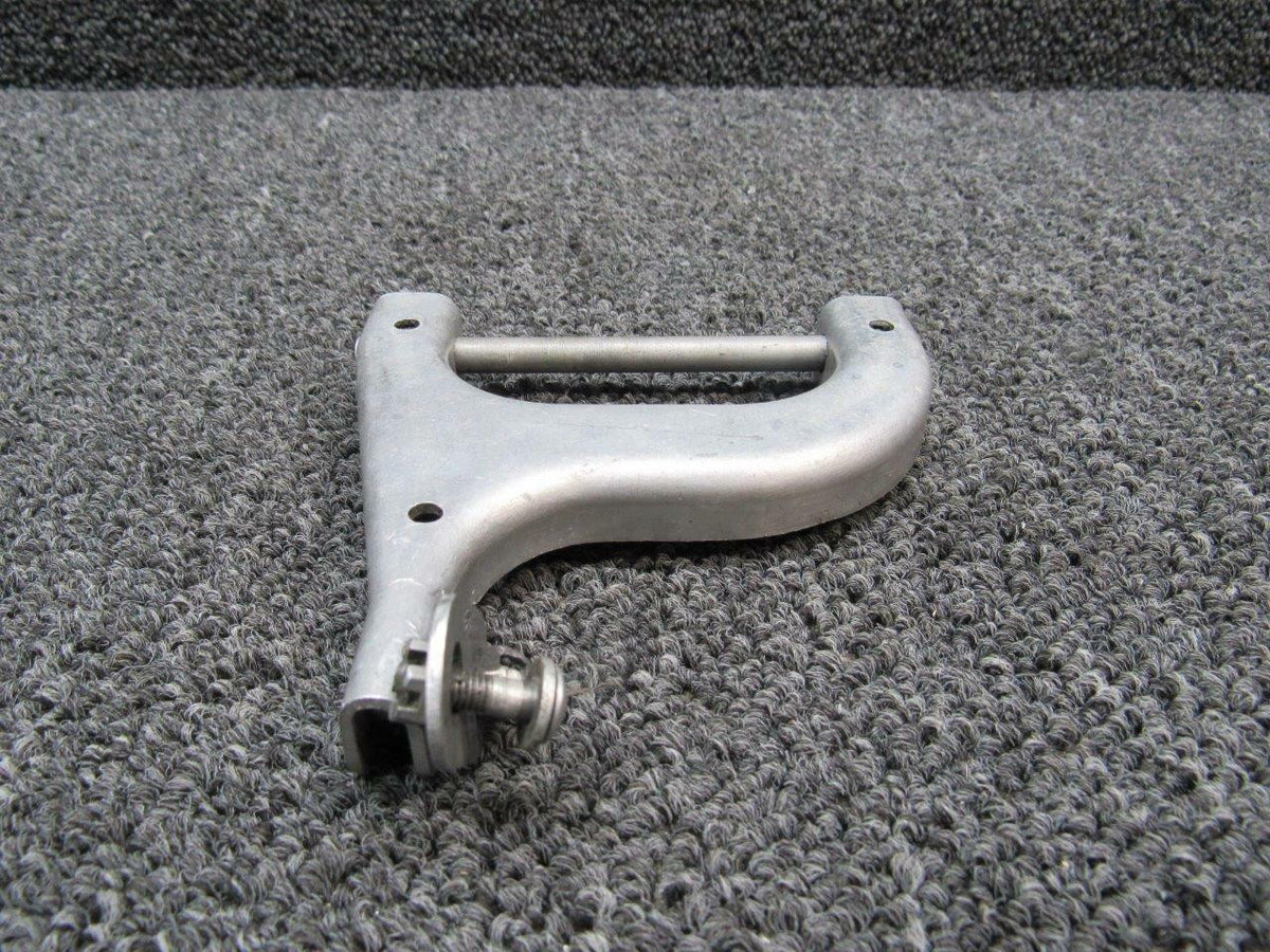 35-815118 Beechcraft Landing Gear Door Idler SA