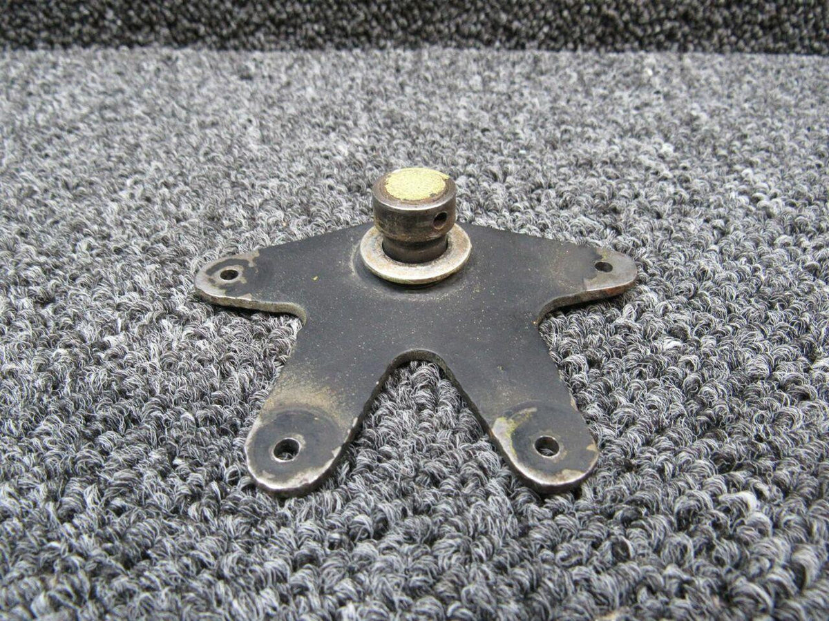 Piper 48892-002 Piper PA31-T1 Latch Assembly Nose Cone