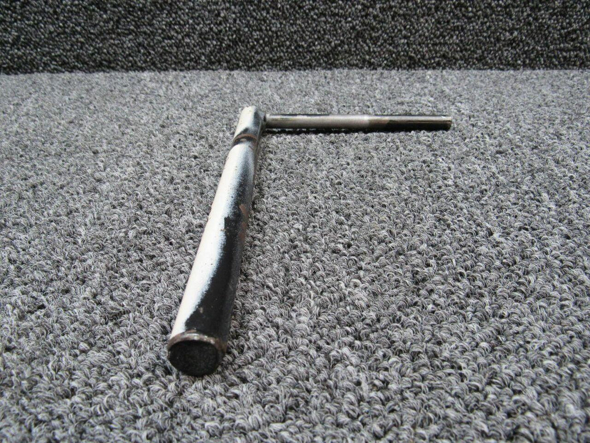 Piper 48901-002 Piper PA31-T1 Handle Assembly Nose Cone Latch